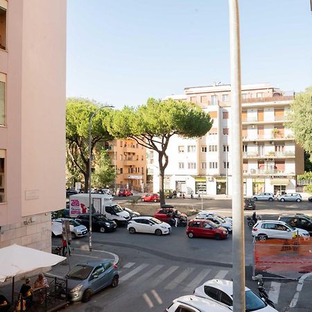 Antonella Apartment Рим Екстериор снимка