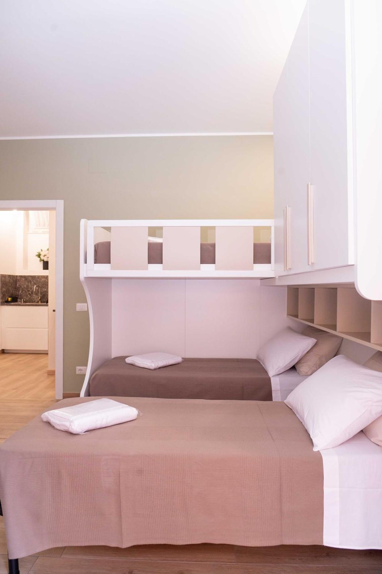 Antonella Apartment Рим Екстериор снимка