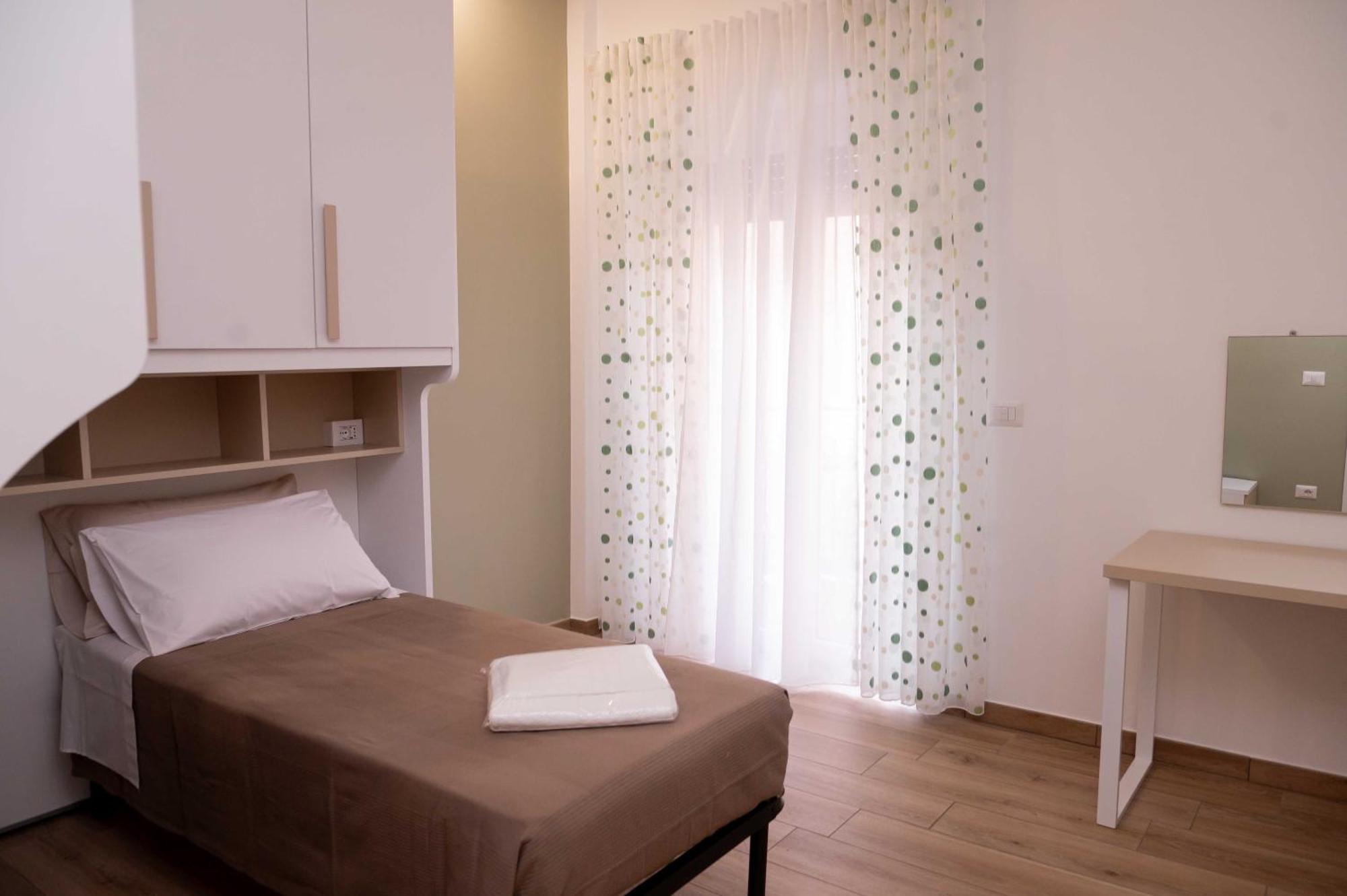 Antonella Apartment Рим Екстериор снимка
