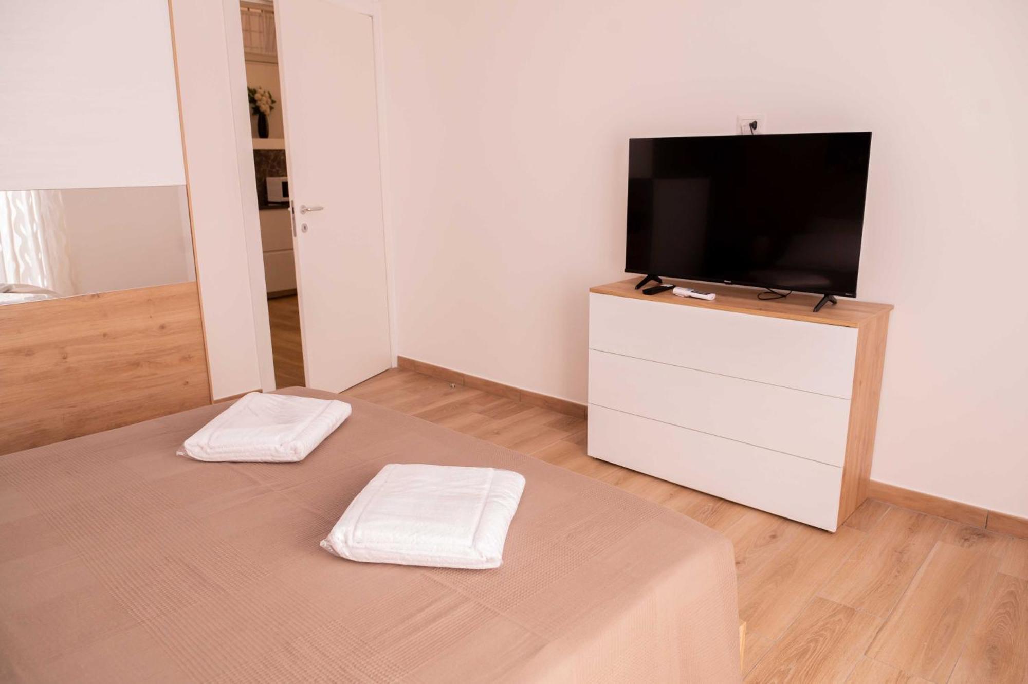 Antonella Apartment Рим Екстериор снимка